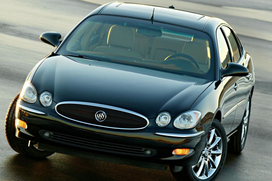  Buick LaCrosse 2005 года  (фото 32 из 65)